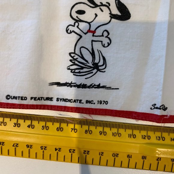 RARE LOT OF 3 VINTAGE (1959, 1970) SNOOPY HANDKERCHIEFS - Picture 3 of 15